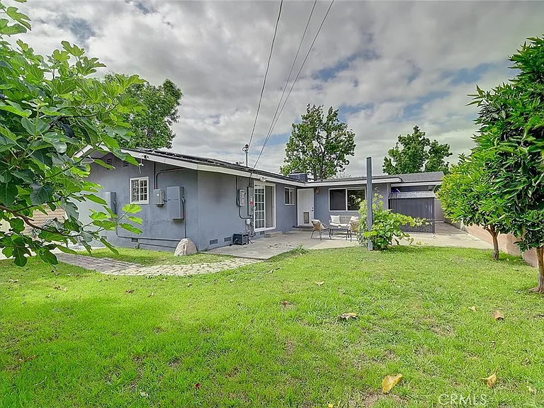 2044 W Spruce Ave — Photo 48