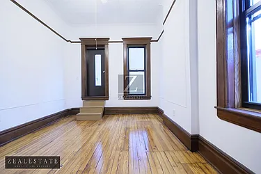 Rented by ZealEstate Group Inc