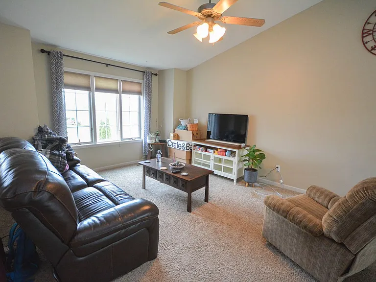 2770 Tomah Pl NW — Photo 5