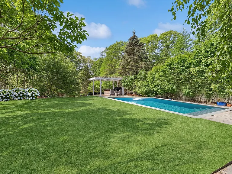 47 Midway Rd — Photo 21