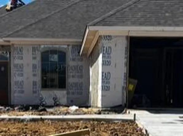 101 Bailey Cv, Canton, MS 39046