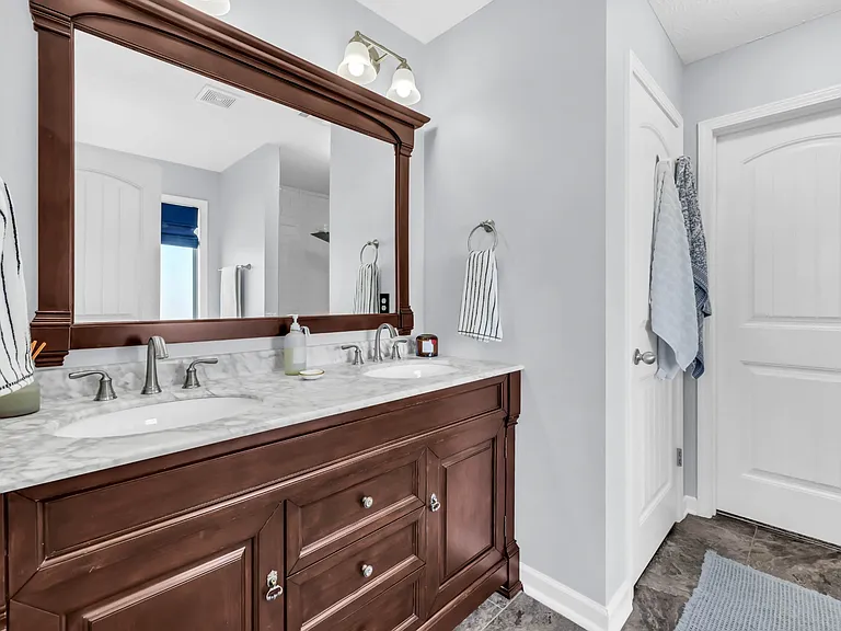 3460 Oak Creek Dr — Photo 30