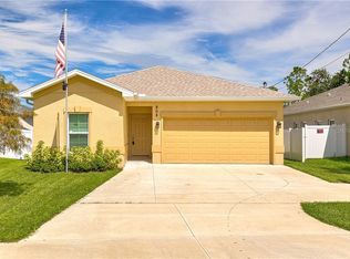 908 8th Ave NW, Largo, FL 33770