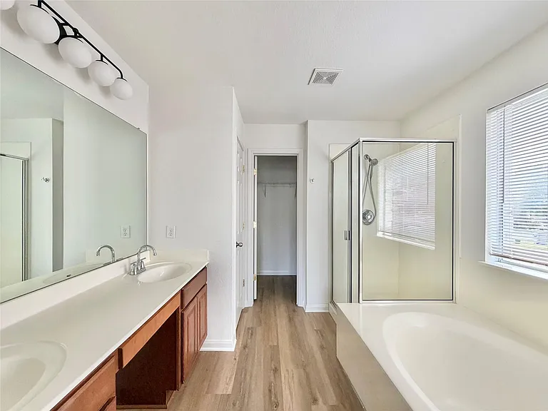 939 Dark Horse Ln — Photo 17