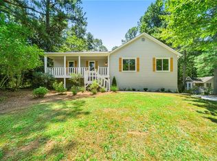 215 Willowbrook Ct, Acworth, GA 30101