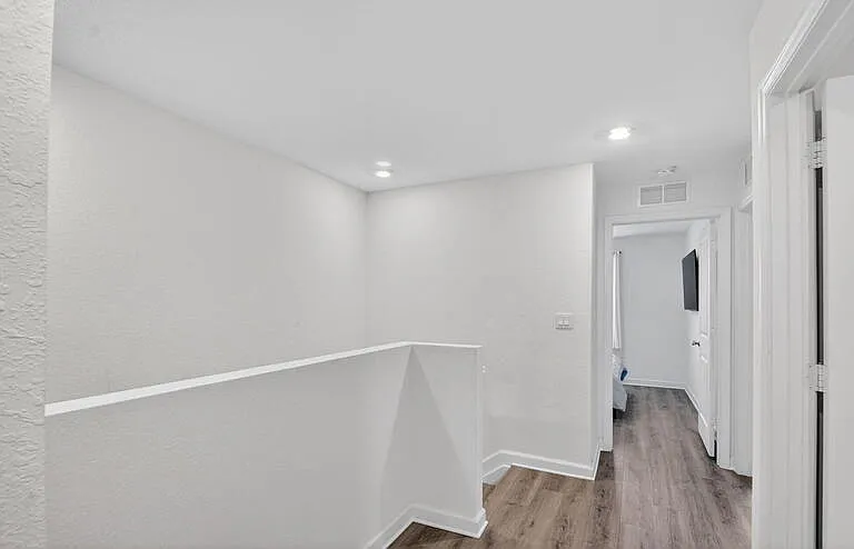 6933 N Harbours Edge Ave — Photo 34