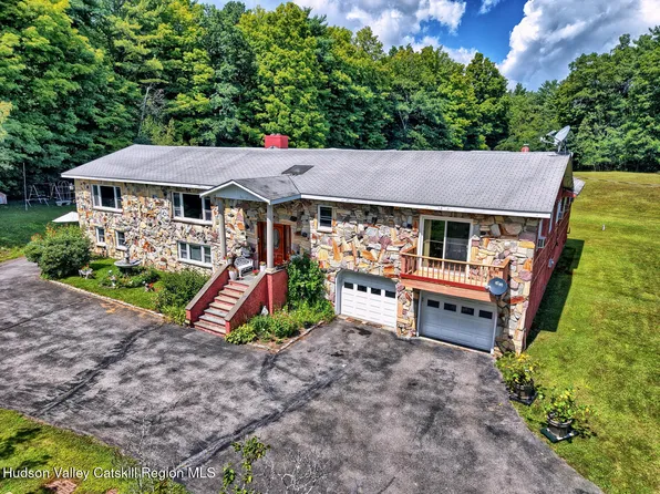 708 Mountain Avenue, Purling, NY 12470