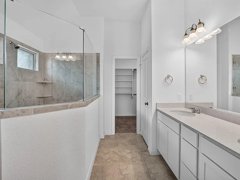 516 Panzano Dr — Photo 19