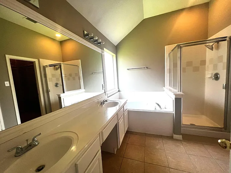 23907 Hackberry Creek Dr — Photo 11