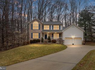 4 Clear Spring Ln, Newark, DE 19711