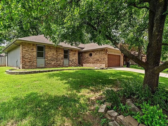 3rd image of 3497 S Meadowlark Avenue