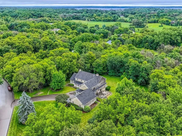 2350 Longview Cir, Long Lake, MN 55356