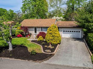 219 Grand St N, Hammonton, NJ 08037