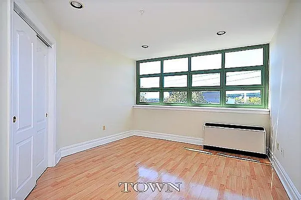 Rented by Town Residential | media 14
