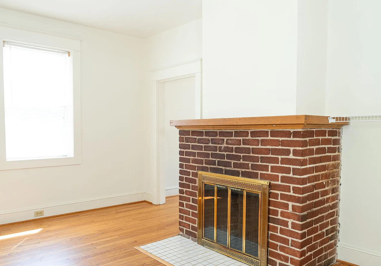 225 Shamrock Rd — Photo 4
