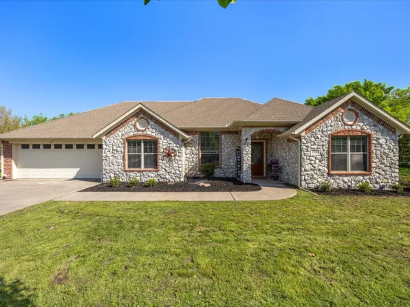2186 County Road 3305, Greenville, TX 75402