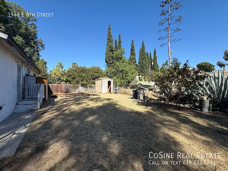 1946 E 8th St — Photo 3