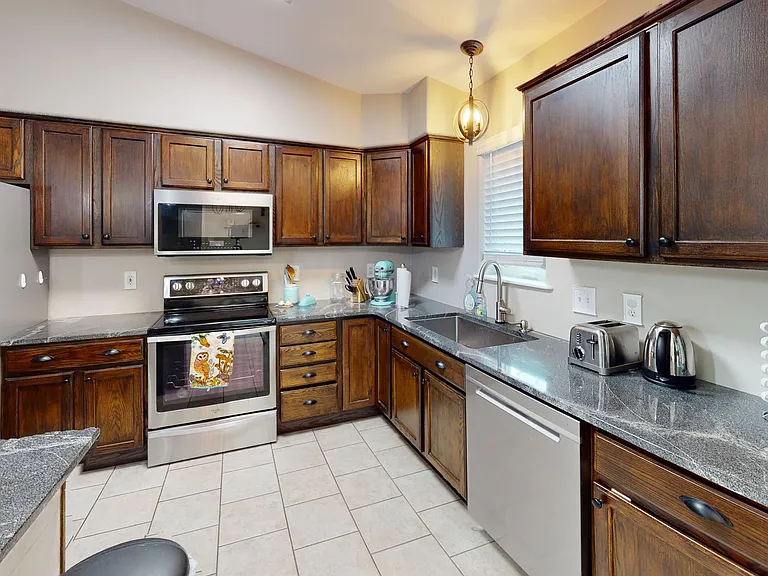 3948 Missy Ct — Photo 6