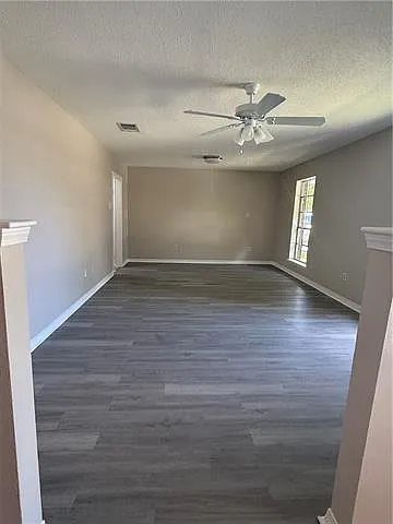 4141 Loire Dr — Photo 4