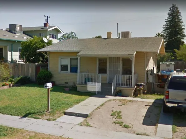 244 N Poplar Ave, Fresno, CA 93701