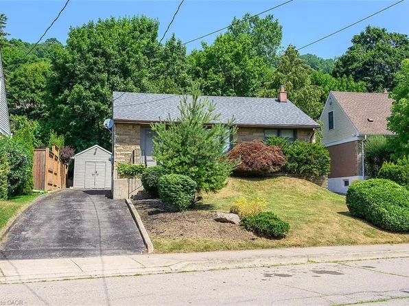 28 Marion Cres, Hamilton, ON L9H 1J1