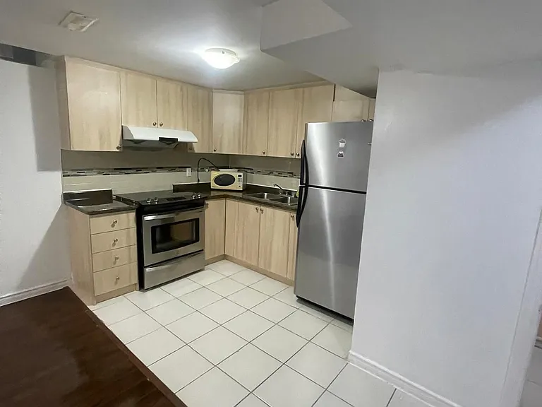 27 Greenleaf Ter #BASEMENT — Photo 7