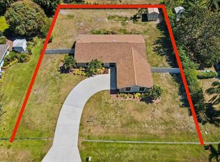 2655 SE Emmett Rd, Port Saint Lucie, FL 34952