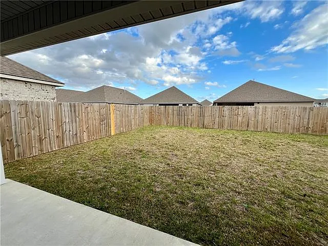 7535 1st Lake Dr — Photo 27