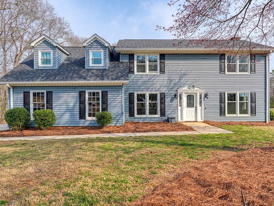 1st image of 101 Shenandoah Dr