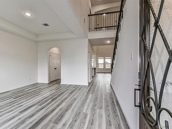 4th image of 31527 Westwood Rock Lane
