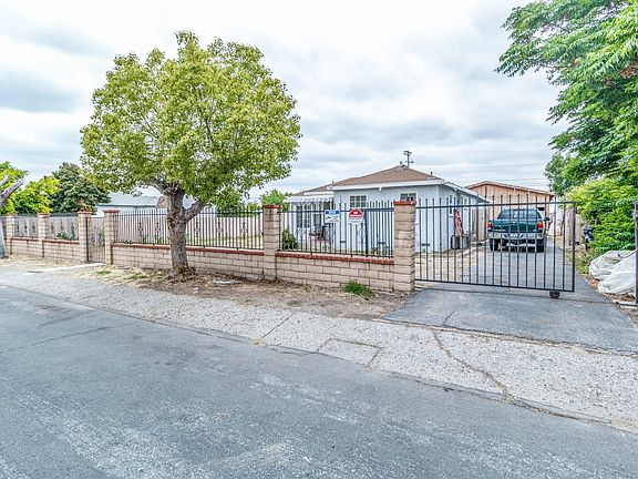 2nd image of 13261 Wingo St