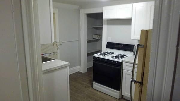 2nd image of 373 W Gray St