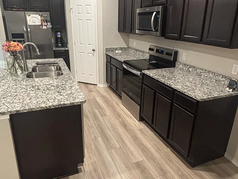 9013 Flat Iron Dr — Photo 3
