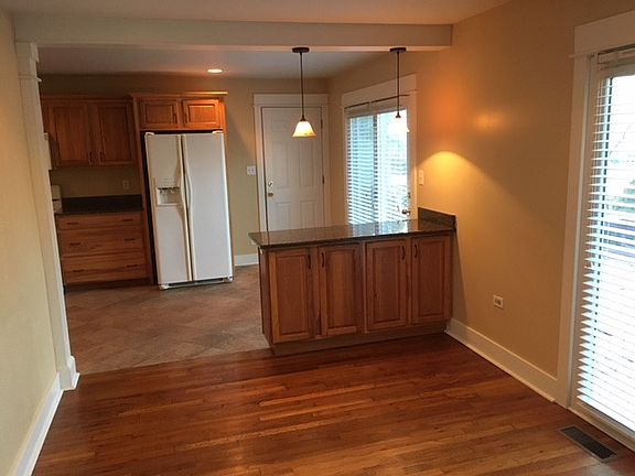 5th image of 510 Milan Ln