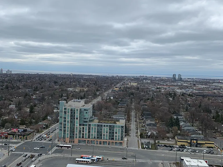 7 Mabelle Ave #2508 — Photo 3