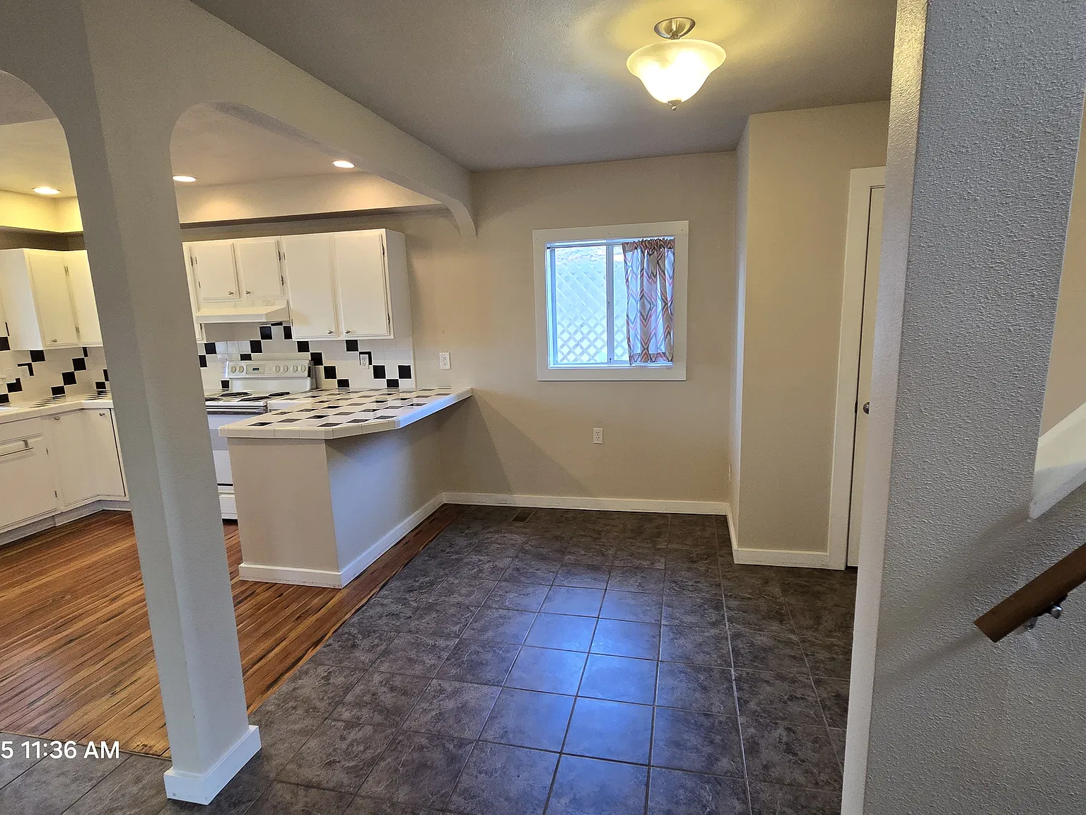 3 bed, 1450 sqft, $2,675 — Photo 3