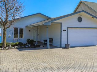 1029 River Rd, Saint Clair, MI 48079