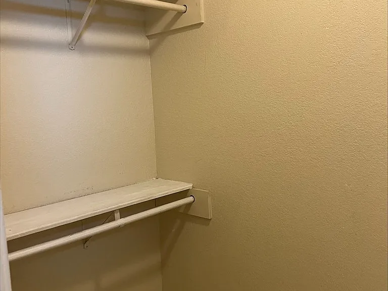 3437 Cole St — Photo 13