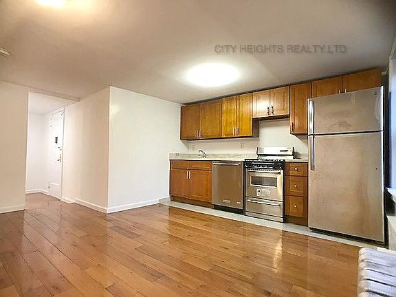 5th image of 125 1st Ave APT 4
