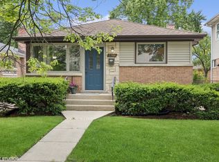 7744 Taylor St, Forest Park, IL 60130