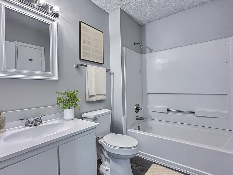 814 Twin Oaks Way #315 — Photo 11