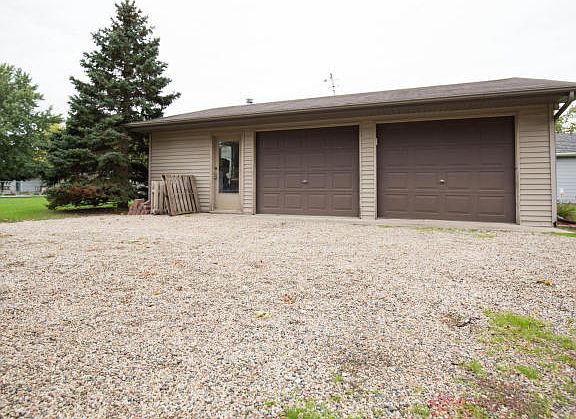 2nd image of 1511 L Ave