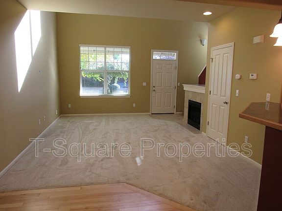 3rd image of 911 148th St SE