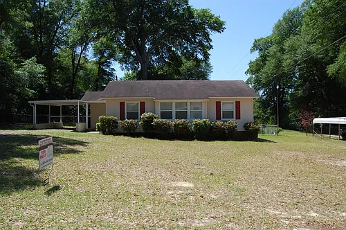 4 Erskine Ln Photo 1