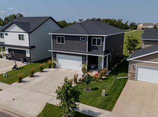 3409 30th St S, Moorhead, MN 56560