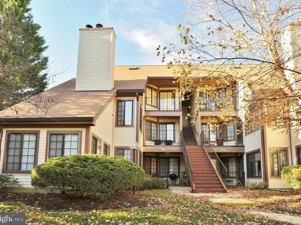 6009 Curtier Dr #C, Alexandria, VA 22310