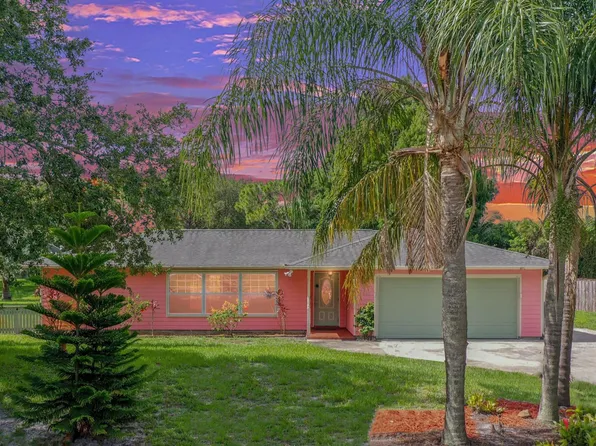 1622 SE Portillo Road, Port St Lucie, FL 34953