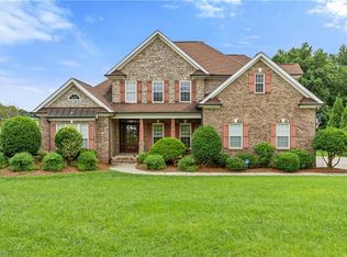4062 Ridgeline Dr, Kernersville, NC 27284