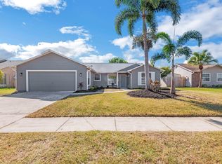 827 Pine Shadows Ave, Rockledge, FL 32955