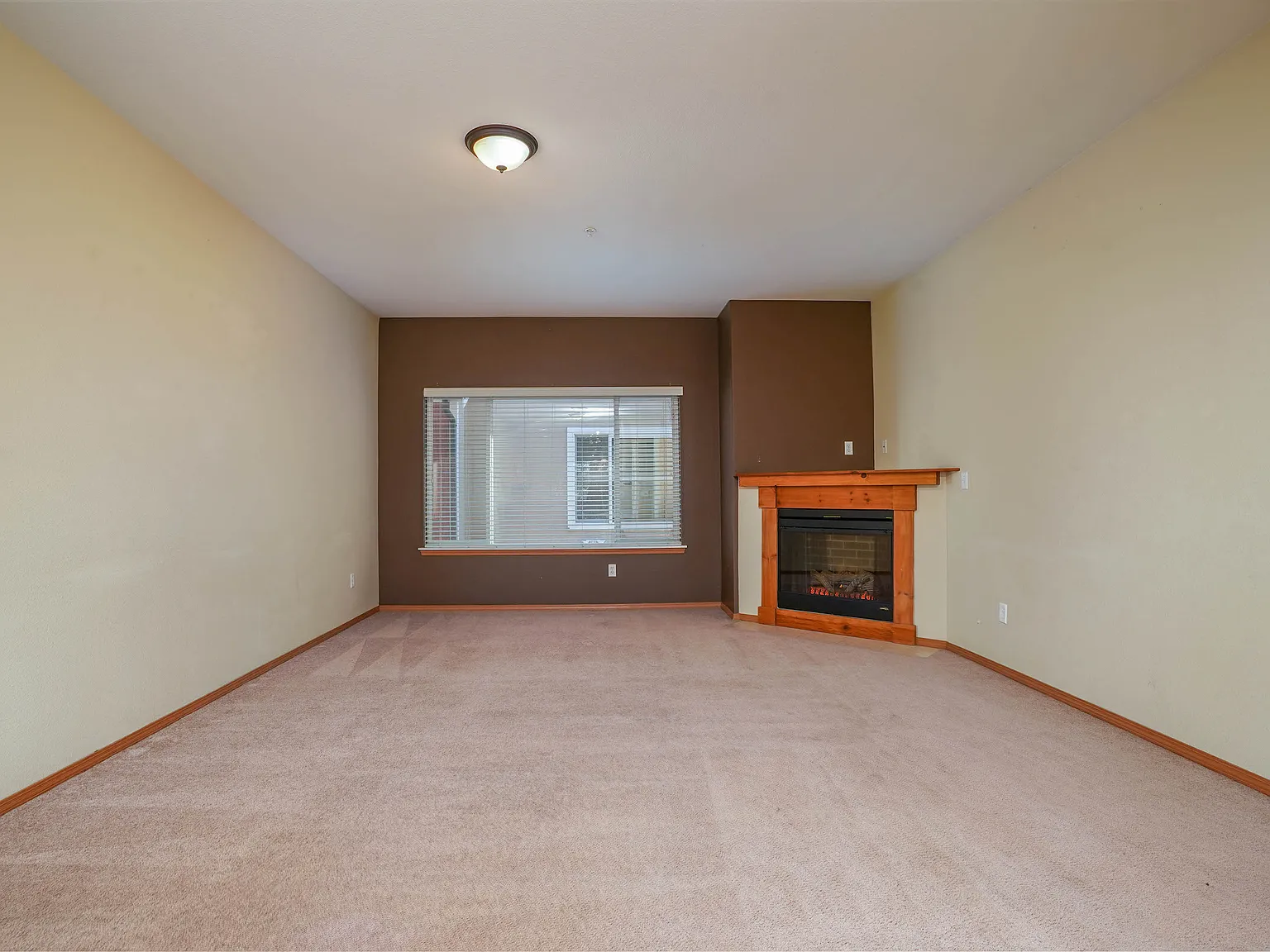 2 bed, 2.5 bath, 1116 sqft, $2,195 — Photo 3